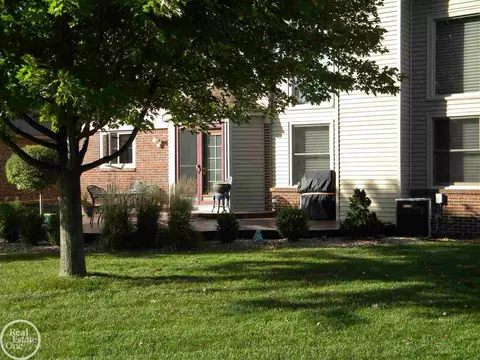 18966 Plantation, Macomb, MI 48044 photo 65