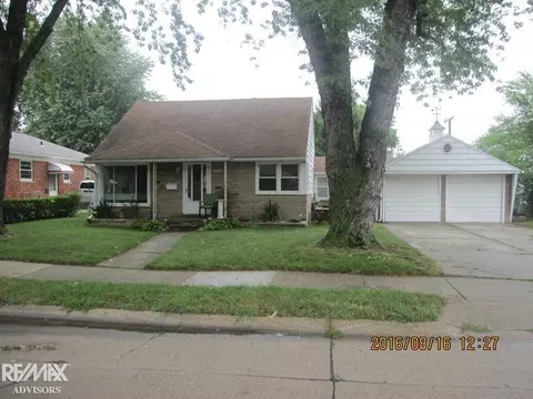 22116 Beechwood, Eastpointe, MI 48021 photo 2