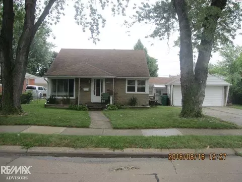 22116 Beechwood, Eastpointe, MI 48021 photo 1