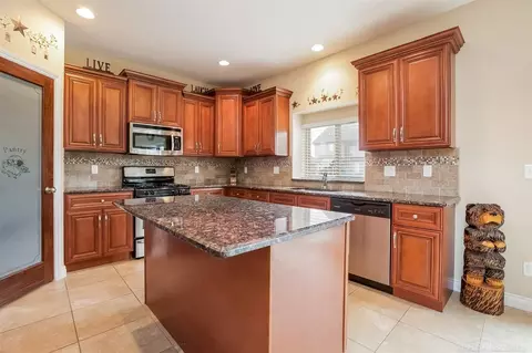 20820 Stalybridge, Macomb, MI 48044 photo 13