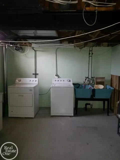 14054 Edison, Warren, MI 48088 photo 18