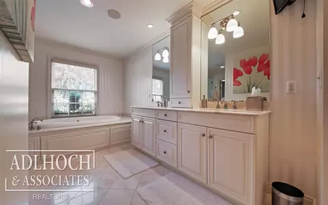 5 Cameron, Grosse Pointe, MI 48230 photo 16