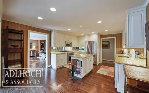 5 Cameron, Grosse Pointe, MI 48230 photo 9
