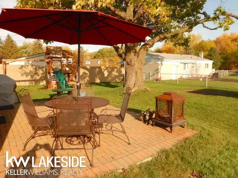 33500 Klein, Fraser, MI 48026 photo 5