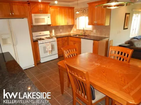 33500 Klein, Fraser, MI 48026 photo 14