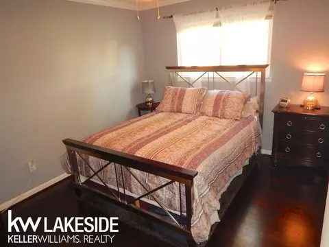 33500 Klein, Fraser, MI 48026 photo 16