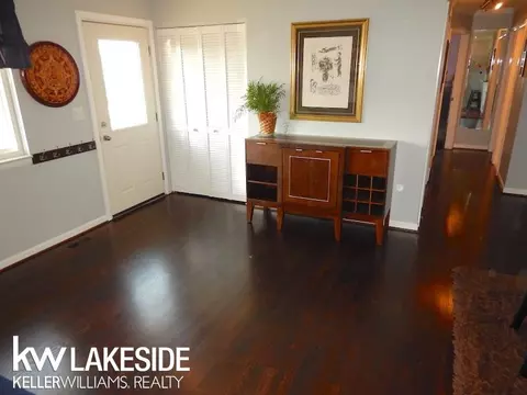 33500 Klein, Fraser, MI 48026 photo 9