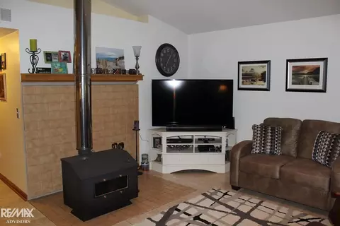 929 Liberty, Algonac, MI 48001 photo 7