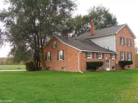7514 Puttygut, Casco, MI 48064 photo 2