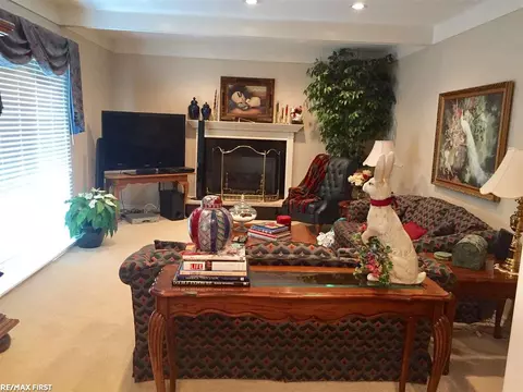 3799 Boulder, Troy, MI 48084 photo 11
