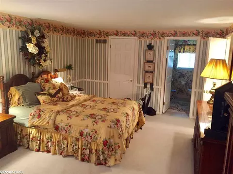 3799 Boulder, Troy, MI 48084 photo 22