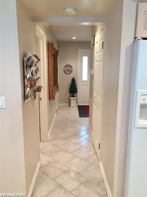 3799 Boulder, Troy, MI 48084 photo 9