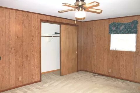 17217 E Jefferson, Grosse Pointe, MI 48230 photo 20