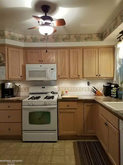 22064 Schroeder, Eastpointe, MI 48021 photo 8