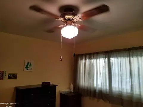 22064 Schroeder, Eastpointe, MI 48021 photo 21