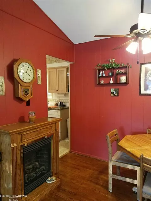 22064 Schroeder, Eastpointe, MI 48021 photo 17