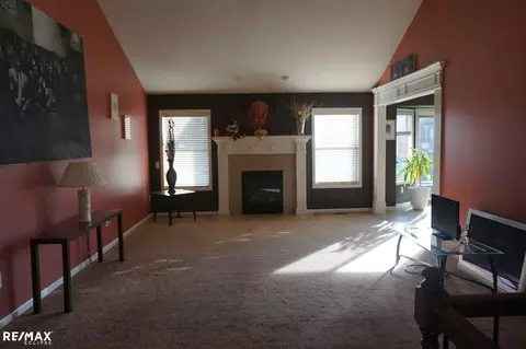 20754 Stalybridge, Macomb, MI 48044 photo 12