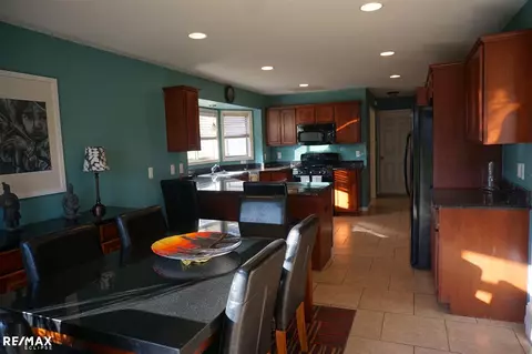 20754 Stalybridge, Macomb, MI 48044 photo 15
