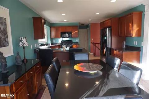 20754 Stalybridge, Macomb, MI 48044 photo 17