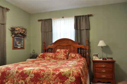 813 E King, Owosso, MI 48867 photo 18