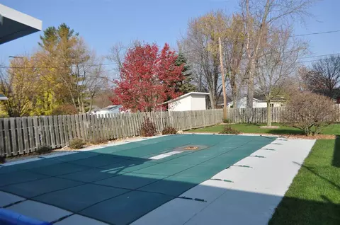 813 E King, Owosso, MI 48867 photo 26