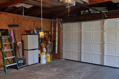 813 E King, Owosso, MI 48867 photo 37