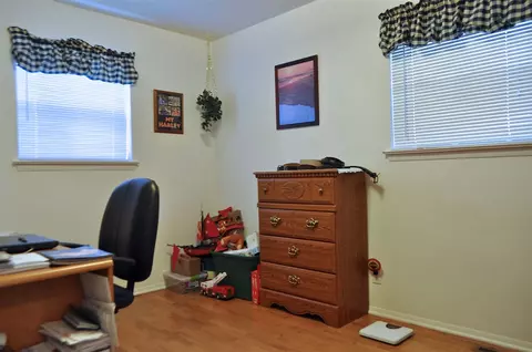 813 E King, Owosso, MI 48867 photo 15