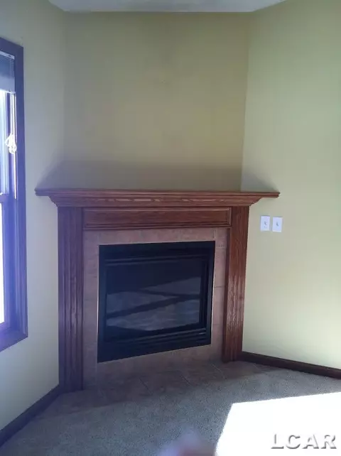 2120 Laberdee, Adrian, MI 49221 photo 8