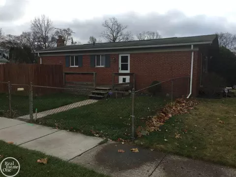 25862 Eureka, Warren, MI 48091 photo 2