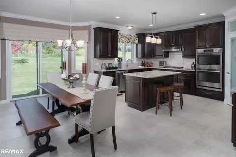 49582 Bingham, Macomb, MI 48044 photo 5