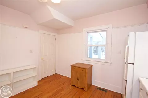 1624 Brys, Grosse Pointe Woods, MI 48236 photo 31