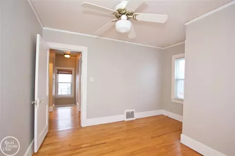1624 Brys, Grosse Pointe Woods, MI 48236 photo 45
