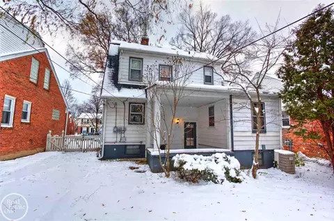 1624 Brys, Grosse Pointe Woods, MI 48236 photo 11