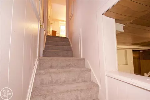 1624 Brys, Grosse Pointe Woods, MI 48236 photo 47