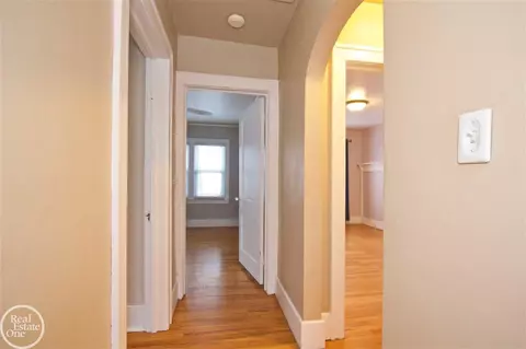 1624 Brys, Grosse Pointe Woods, MI 48236 photo 33