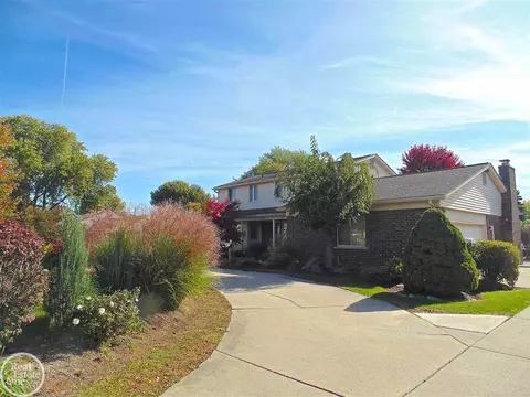 2290 Chicago, Warren, MI 48092 photo 38