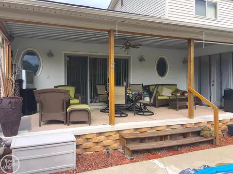 2290 Chicago, Warren, MI 48092 photo 37