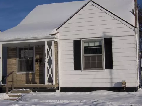 23082 Normandy, Eastpointe, MI 48021 photo 3