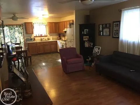 9300 Maple, Algonac, MI 48001 photo 4