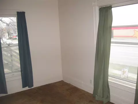 525 E Main, Owosso, MI 48867 photo 6