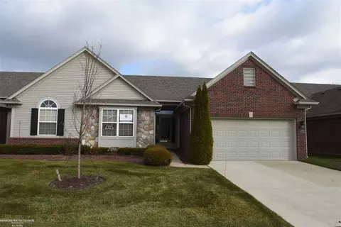 52704 Sable, Macomb, MI 48042 photo 3