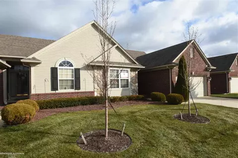 52704 Sable, Macomb, MI 48042 photo 1