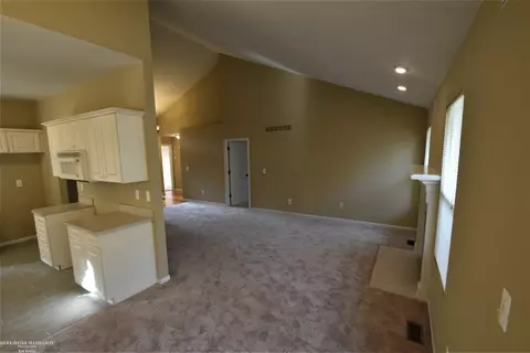 52704 Sable, Macomb, MI 48042 photo 13