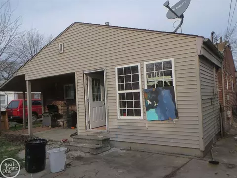 31585 Taylor, Wayne, MI 48184 photo 3