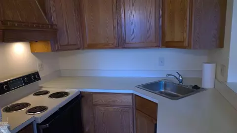 17620 Mack #2, Grosse Pointe, MI 48230 photo 7