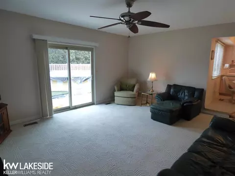 15285 Spruce, Macomb, MI 48044 photo 13