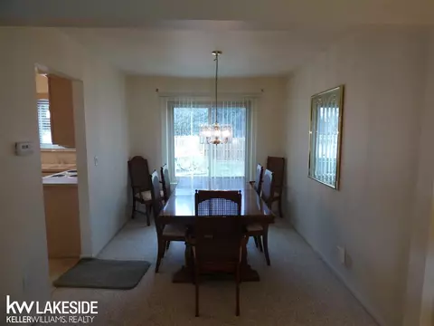 15285 Spruce, Macomb, MI 48044 photo 5