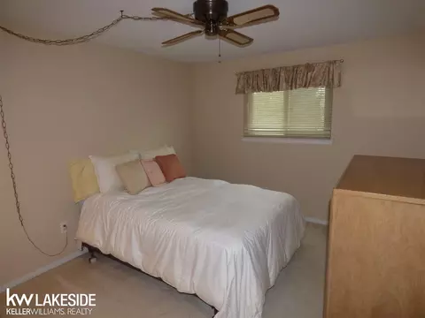 15285 Spruce, Macomb, MI 48044 photo 21