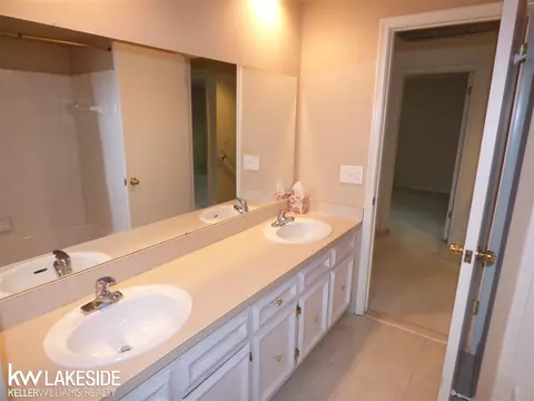 15285 Spruce, Macomb, MI 48044 photo 19