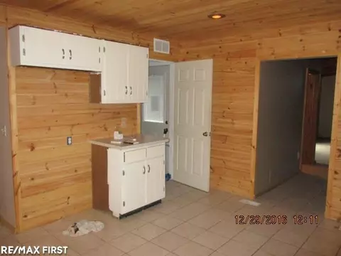 583 Market, Algonac, MI 48001 photo 4